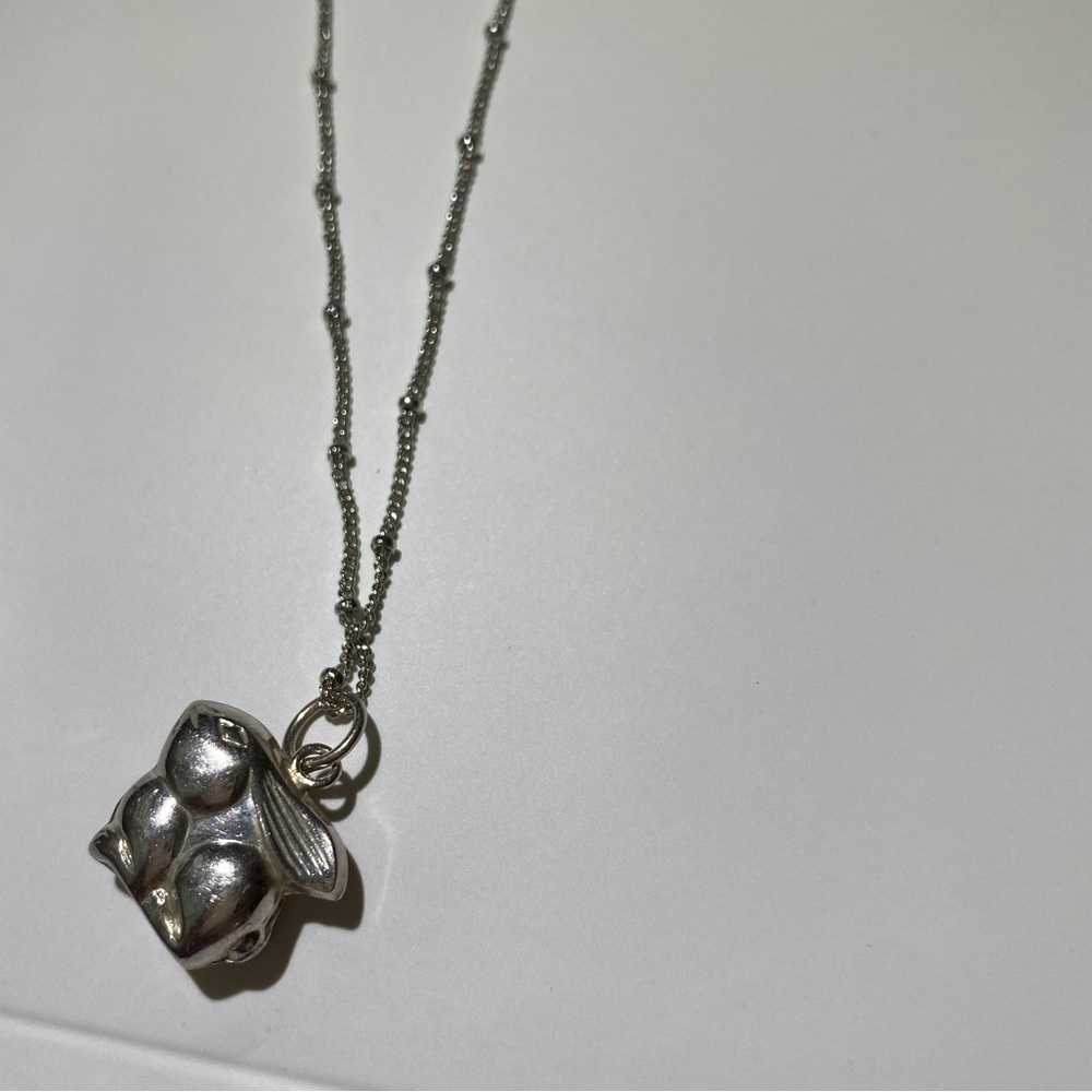Sterling silver bunny rabbit necklace - Picture 3 of 4